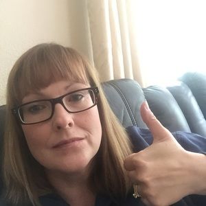 Meet your Posher, Aanneka